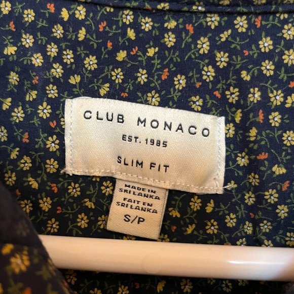 BUNDLE 3/$40 - Club Monaco - Men's Slim Fit Floral Shirt - Small - Picture 2 of 5
